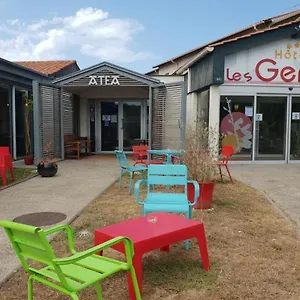 https://hotel-les-genets.biarritzhotels.info